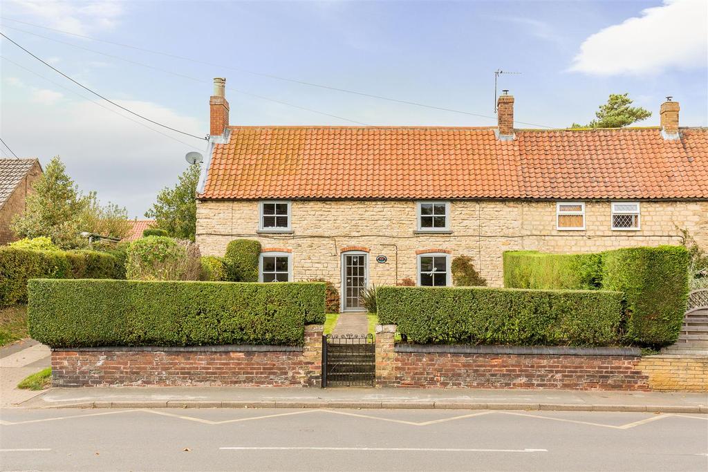Ryland Road, Welton, Lincoln 5 bed house £585,000