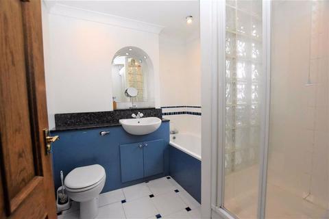 4 Farnham Drive, Caversham, Reading, RG4 6NY