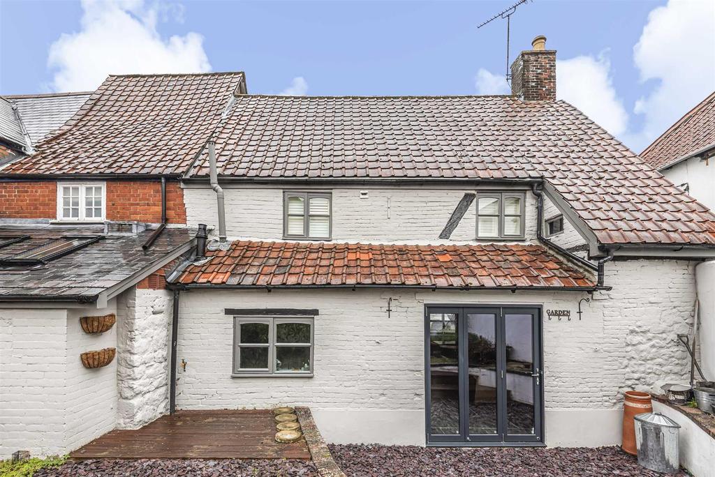 High Street, Market Lavington 3 bed terraced house for sale £295,000