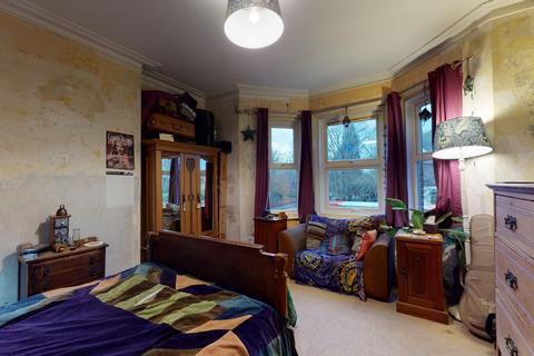 23 Beachborough Road, Folkestone, CT19 4AA