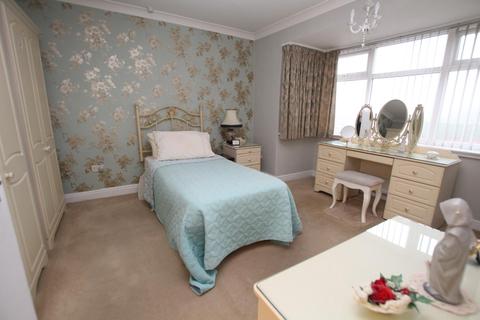 132 Norman Lane, Bradford, BD2 2JU