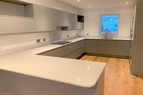 6 Quiller Couch Way, Fowey, PL23 1DN