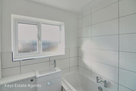 26 Sutherland Crescent, Blythe Bridge, Stoke-on-trent, ST11 9JU