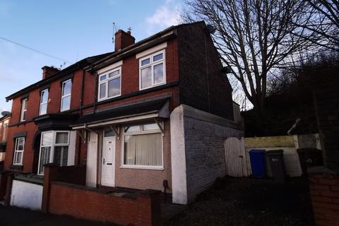 2 bedroom semi-detached house to rent, Westport Road,