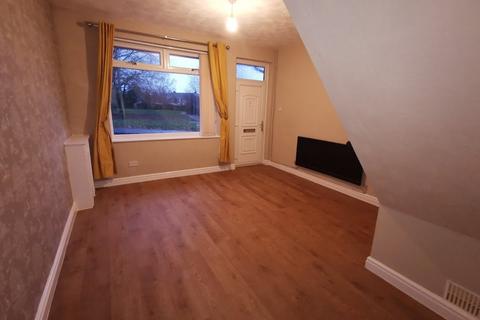 2 bedroom semi-detached house to rent, Westport Road,