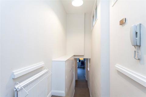 21b Digby Crescent, London, N4 2HS
