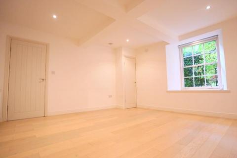 2 bedroom flat to rent, Fettes Row, New Town, Edinburgh, EH3