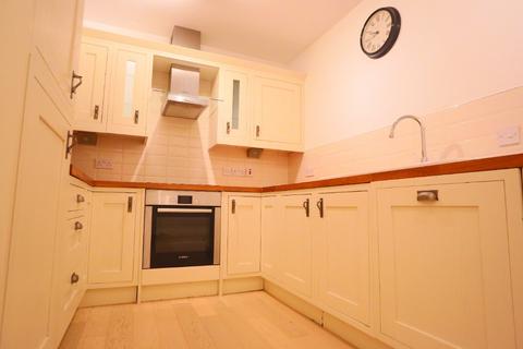 2 bedroom flat to rent, Fettes Row, New Town, Edinburgh, EH3