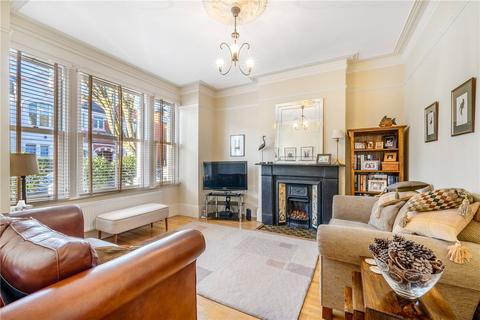 5 Willcott Road, London, W3 9QX