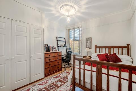 5 Willcott Road, London, W3 9QX