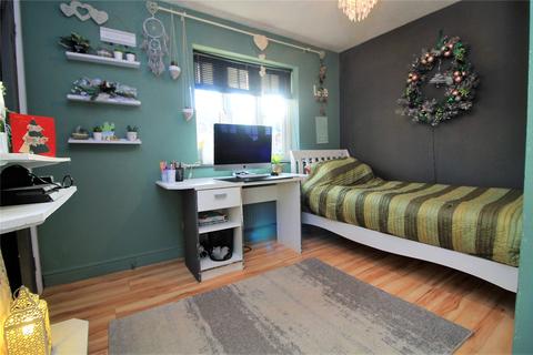 90 Parkland View, Lundwood, Barnsley, S71 5LL