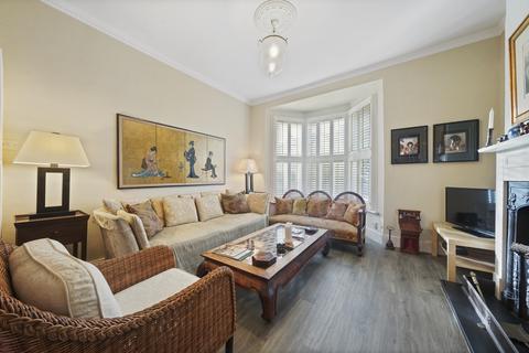 21 Station Road, London, W7 3JD
