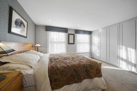 21 Station Road, London, W7 3JD