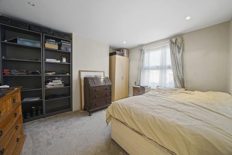 21 Station Road, London, W7 3JD