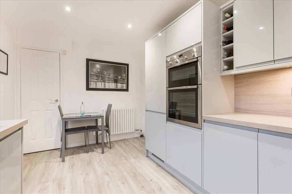 Kitchen (2)