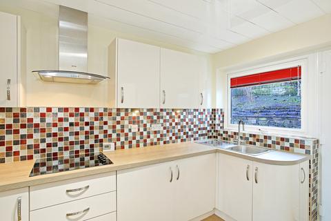 19 Cherry Tree Crescent, Walton, Wakefield, WF2 6LQ