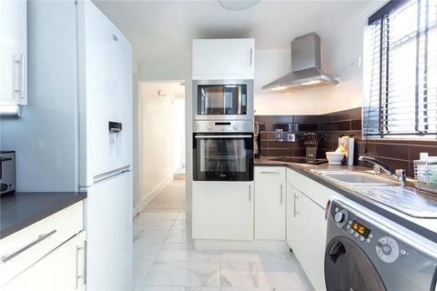 Flat A, 17 Ringcroft Street, London, N7 8ND