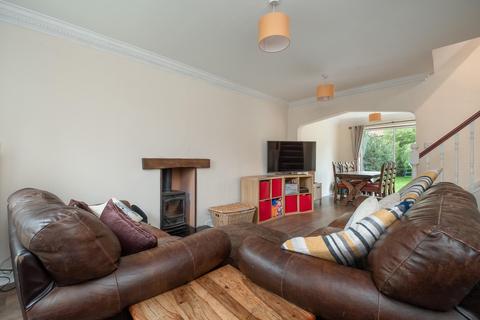 24 Moorfields, Raskelf, York, YO61 3UZ