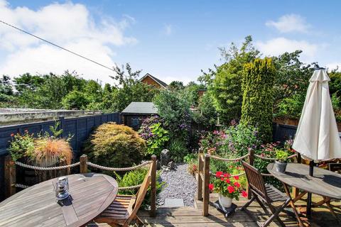 27 Drayton Close, Swindon Village, Cheltenham, GL51 9QB