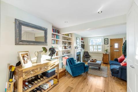 51 Railway Side, London, SW13 0PN
