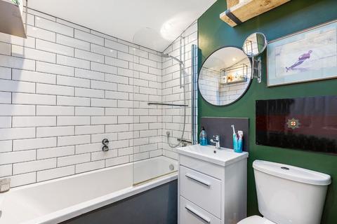 51 Railway Side, London, SW13 0PN