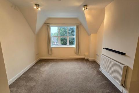 2 bedroom flat to rent, 44 Station Road, Sutton Coldfield, B73