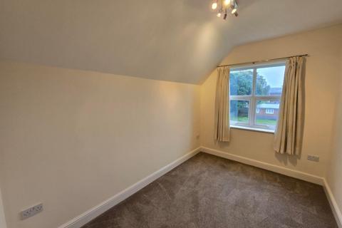 2 bedroom flat to rent, 44 Station Road, Sutton Coldfield, B73