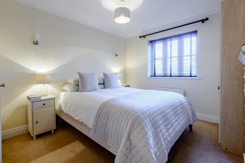 18 Grassingham End, Chalfont St Peter, Gerrards Cross, SL9 0BP