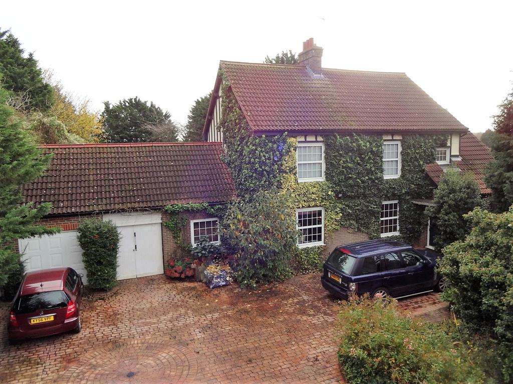 Sundon Road, Houghton Regis, Dunstable, Bedfordshire, LU5 5 bed