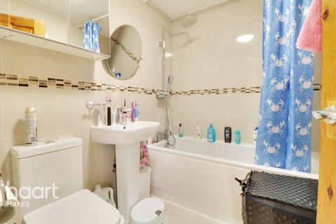 99 Evergreen Way, Hayes, UB3 2BH