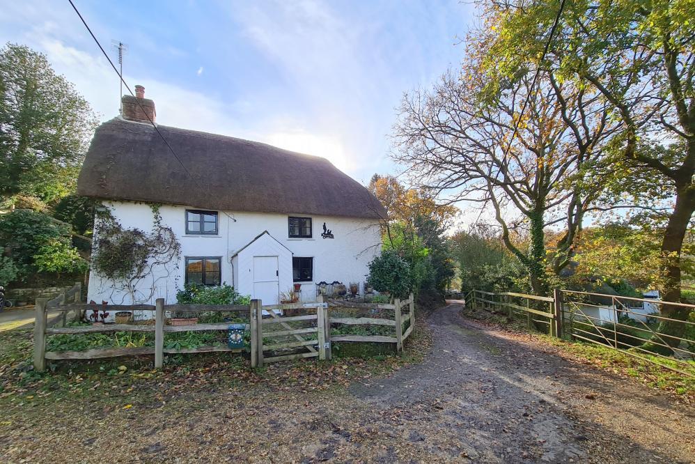 NEW FOREST, Frogham, Fordingbridge... 3 bed detached house £550,000