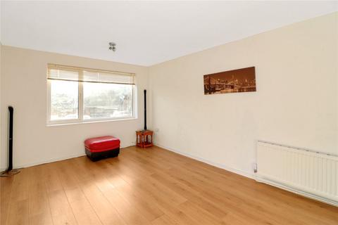 103 Jacketts Field, Abbots Langley, WD5 0EN
