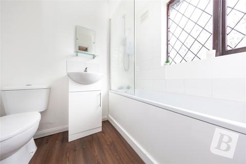 26 Avenue Road, Harold Wood, Romford, RM3 0SU