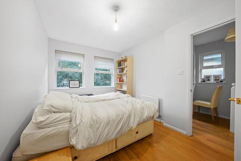 13 Mallard Close, London, W7 2PX