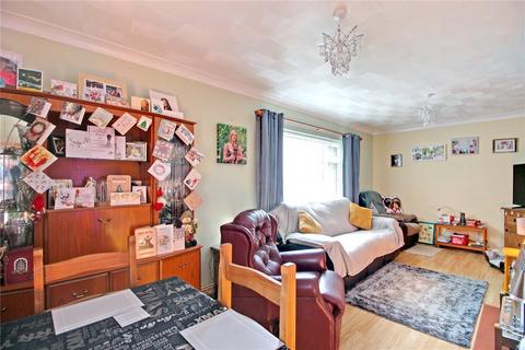35 Bancroft Close, Stoke Holy Cross, Norwich, NR14 8LT