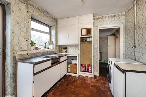 10 Cuxton Close, Bexleyheath, DA6 8JN