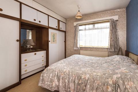 10 Cuxton Close, Bexleyheath, DA6 8JN