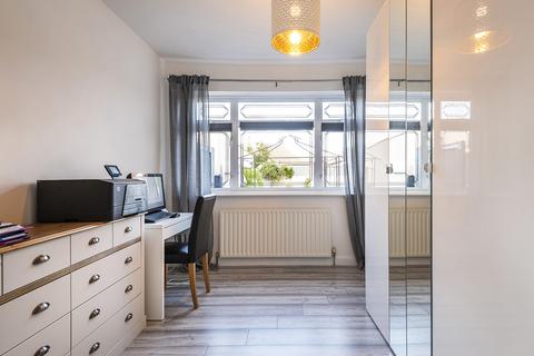 7 Dorcis Avenue, Bexleyheath, DA7 4RL