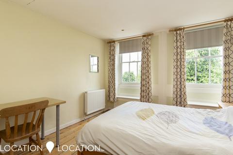 3 bedroom flat for sale - Stoke Newington Church Street