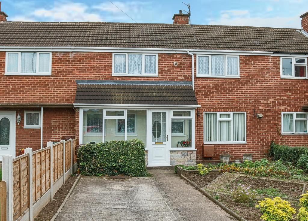 Catherine Close, Charford... 2 bed terraced house £165,000