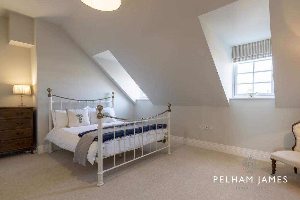 Fourth bedroom
