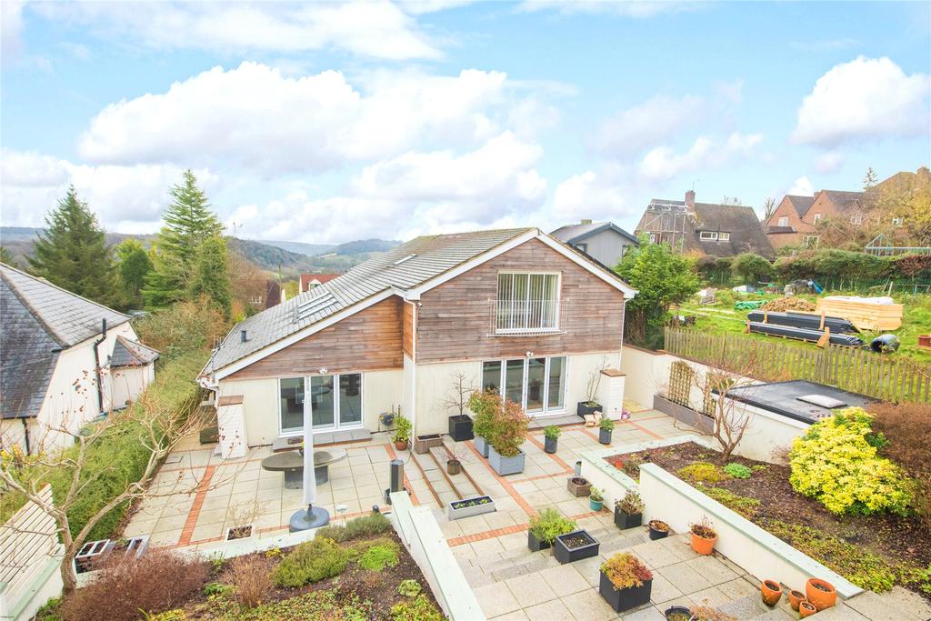 Haw Lane, Bledlow Ridge, High Buckinghamshire, HP14 4 bed detached house £1,250,000
