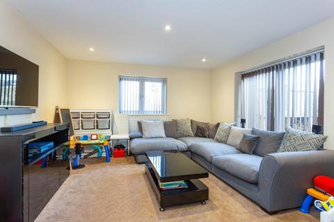 Lea House Meadow Drive, Fewcott, Bicester, OX27 7PS