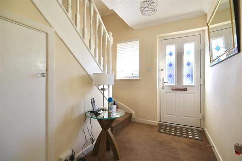 19 Darcey Close, Grange Park, Swindon, SN5 6DZ