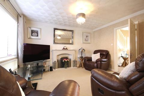 19 Darcey Close, Grange Park, Swindon, SN5 6DZ