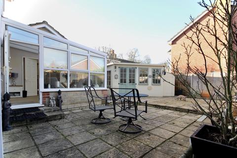 19 Darcey Close, Grange Park, Swindon, SN5 6DZ