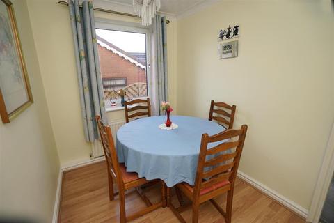 70 Ainse Road, Blackrod, Bolton, BL6 5HA