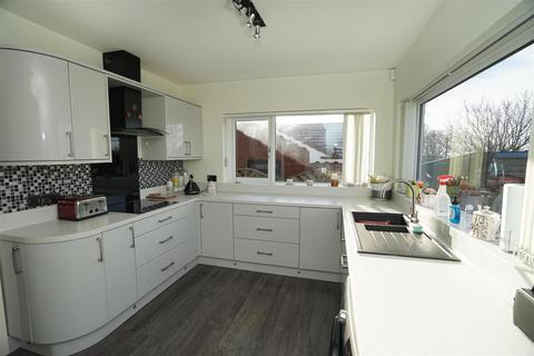 70 Ainse Road, Blackrod, Bolton, BL6 5HA