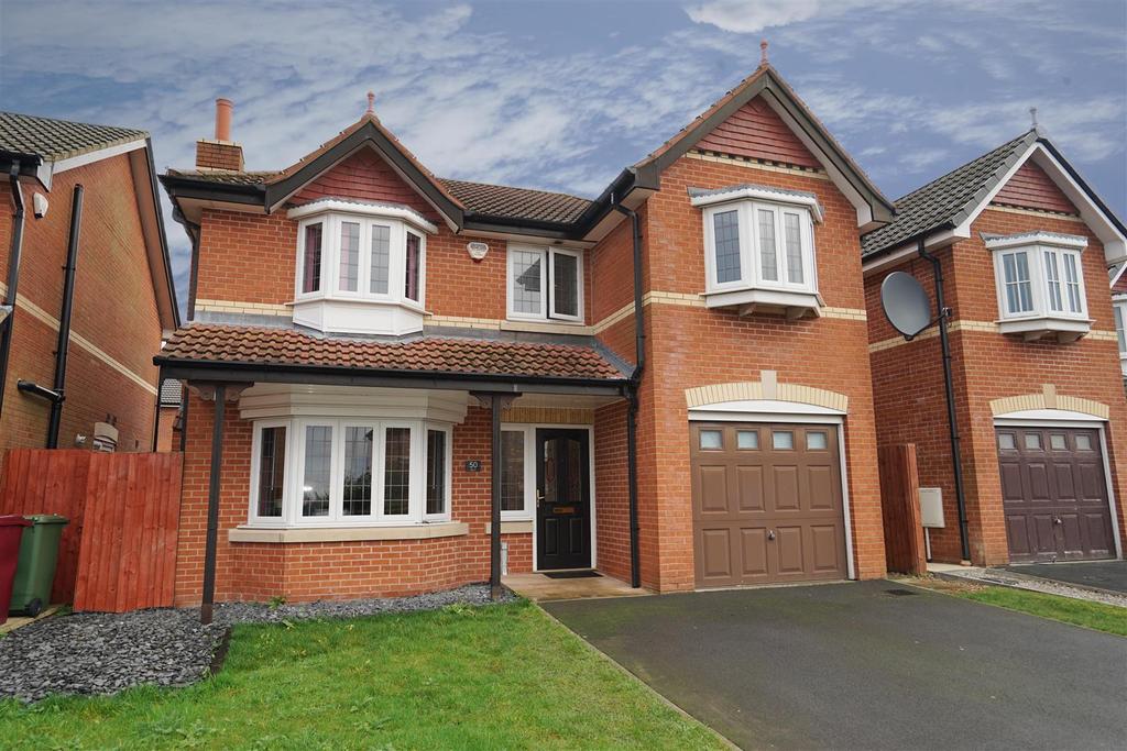 Higherbrook Close, Horwich, Bolton 4 bed detached house £370,000