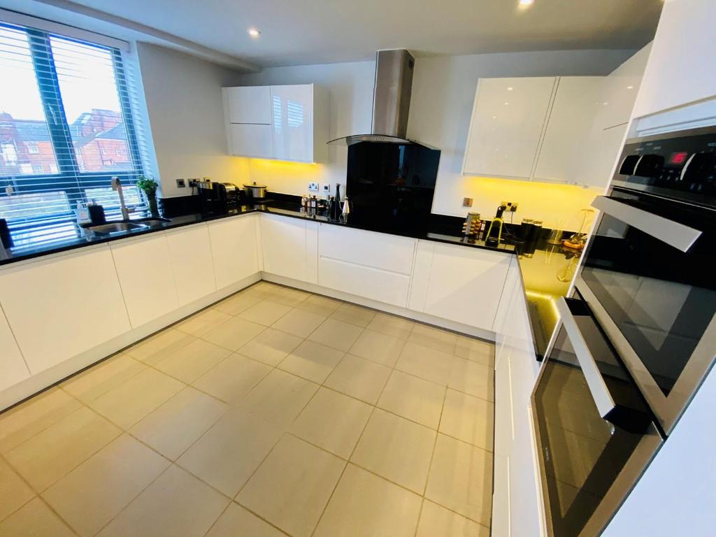 Swan Kitchen.jpg